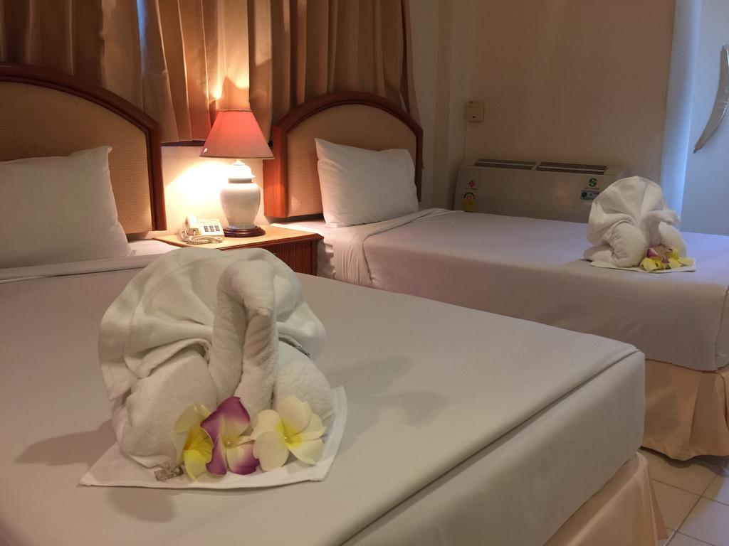 Patong 芭东微笑旅馆酒店 外观 照片
