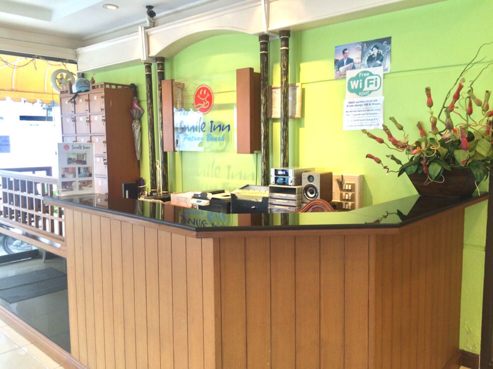Patong 芭东微笑旅馆酒店 外观 照片